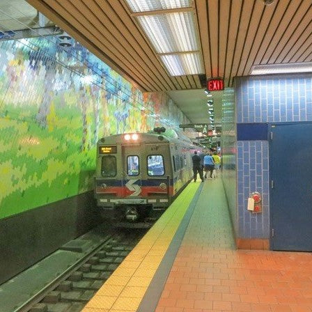 Regional Rail at Jefferson Station, photo by davidwilson1949