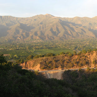  Ojai, California, photo by Ken Lund 