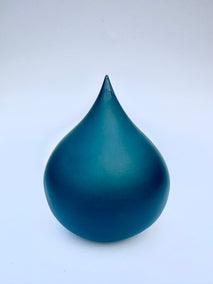 ceramic artwork by Mika Burt titled A Blue Drop