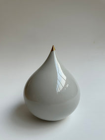 ceramic artwork by Mika Burt titled A Drop